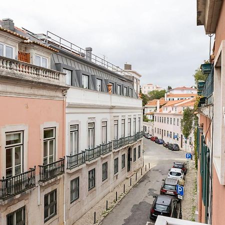 Lapa 3Bdr Duplex W/ Balcony By Lovelystay Lisbon Bagian luar foto