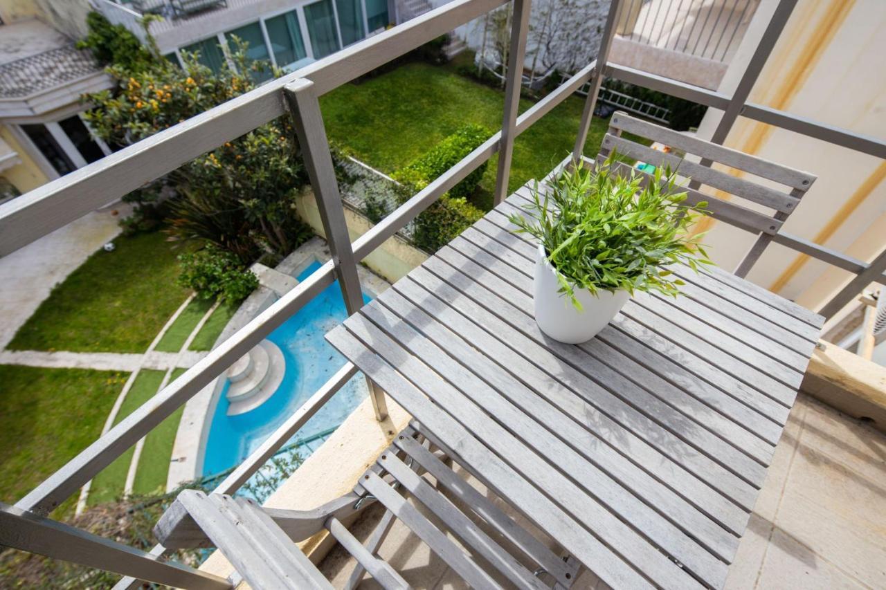 Lapa 3Bdr Duplex W/ Balcony By Lovelystay Lisbon Bagian luar foto