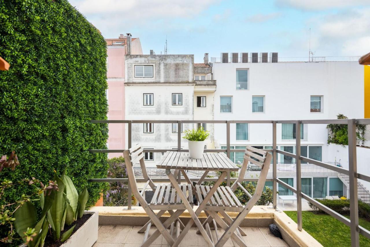 Lapa 3Bdr Duplex W/ Balcony By Lovelystay Lisbon Bagian luar foto