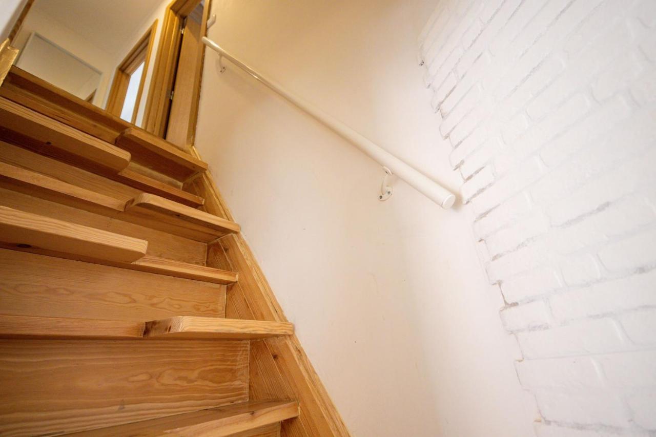 Lapa 3Bdr Duplex W/ Balcony By Lovelystay Lisbon Bagian luar foto